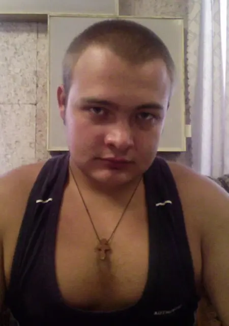 Антон из Железнодорожного, ищу на сайте знакомства без обязательств