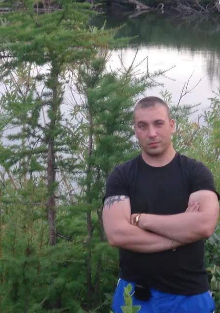 Я Саня, 42, знакомлюсь для общения в Кайеркане