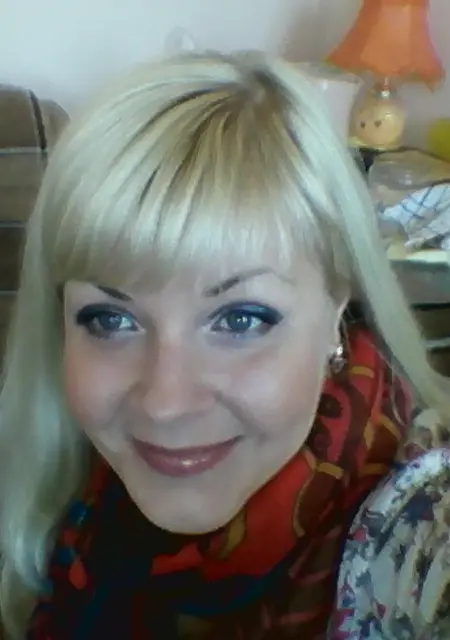 Я Анна, 42, из Магадана, ищу знакомства без обязательств