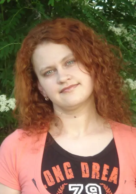 Я Кристина, 40, из Череповца, ищу знакомство для постоянных отношений