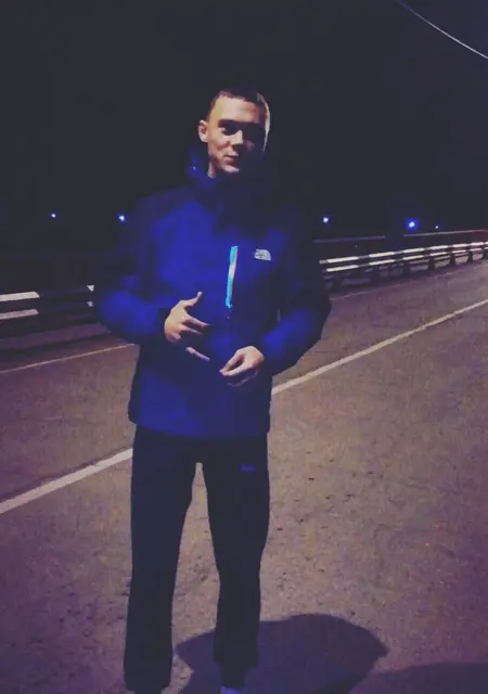 Я Николай, 29, знакомлюсь без обязательств в Томске