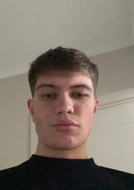 Я Евгений, 26, из Перми, ищу знакомство для совместных путешествий