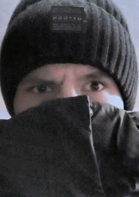 Артём из Канска, мне 25, познакомлюсь для открытые отношения