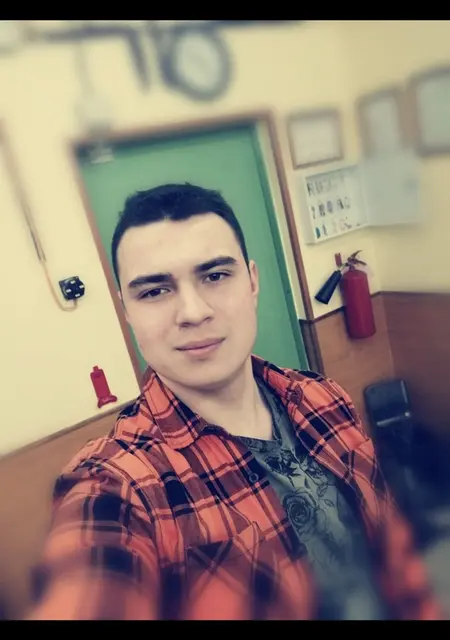 Кирил из Видного, ищу на сайте знакомства без обязательств