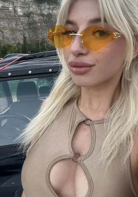 Александра