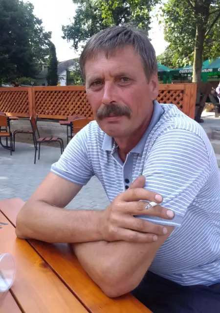 Я Константин, 66, из Добруша, ищу знакомство для дружбы