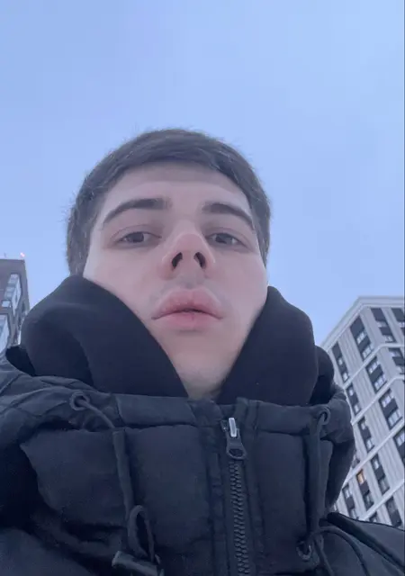 Я Виталий, 28, из Санкт-Петербурга, ищу знакомство для вирта