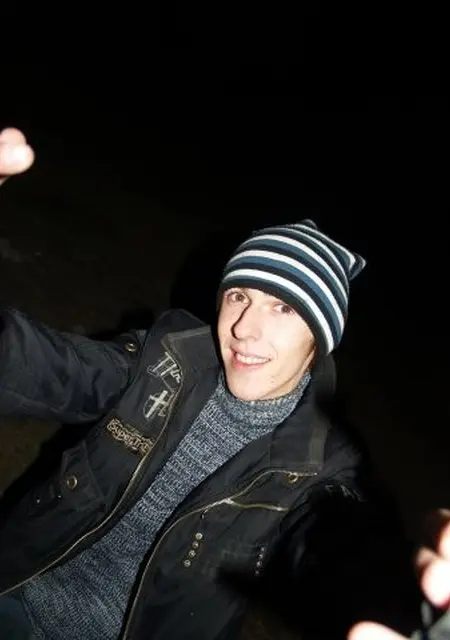 Я Мужик из Уральска, ищу на сайте постоянные отношения