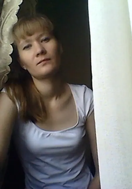 Елена из Байкальска, мне 37, познакомлюсь для общения