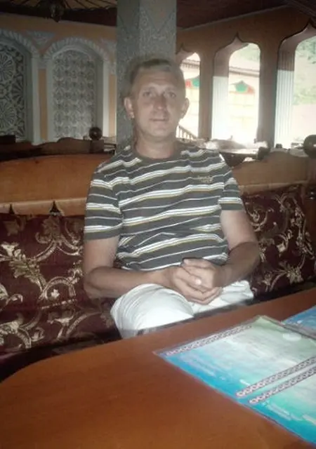 Орест з Львова, мені 60 років, познайомлюсь для спілкування