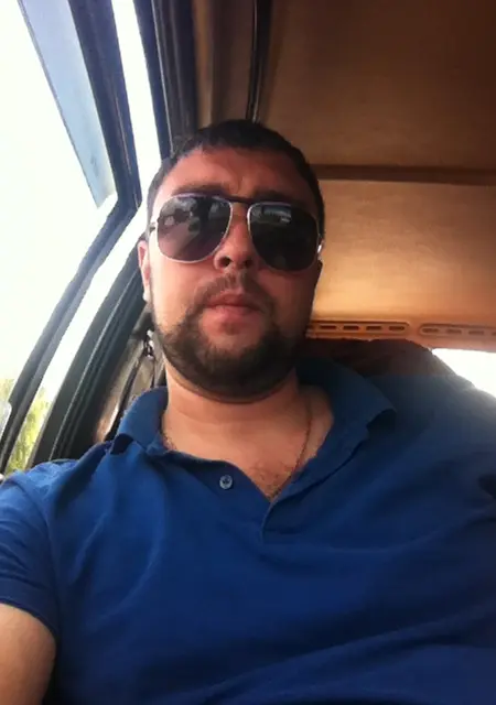 Андрей из Боброва, ищу на сайте знакомства без обязательств