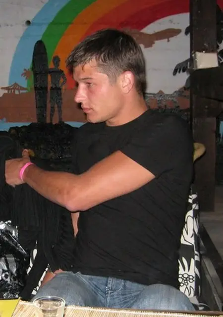 Денис из Королева, мне 42, познакомлюсь для вирта