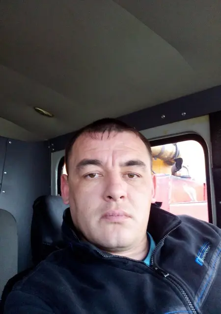 Я Oleg, 43, из Покачи, ищу знакомство для вирта