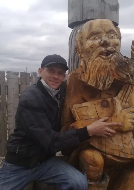 Я Александр, 47, из Тобольска, ищу знакомства без обязательств