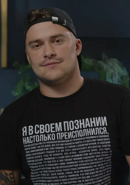 Вячеслав Андреевич из Истры, ищу на сайте открытые отношения