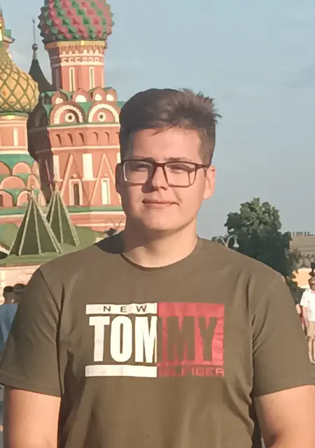 Я Вова, 21, знакомлюсь на одну ночь в Рузе