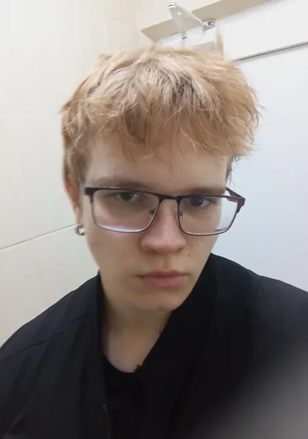 Иван из Геленджика, мне 20, познакомлюсь для вирта