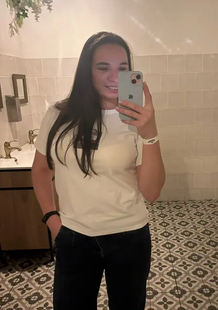 Я Юлия, 29, из Иванова, ищу знакомство для дружбы
