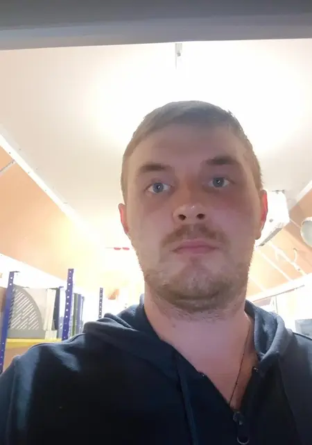 Гриня из Ухты, ищу на сайте знакомства на одну ночь