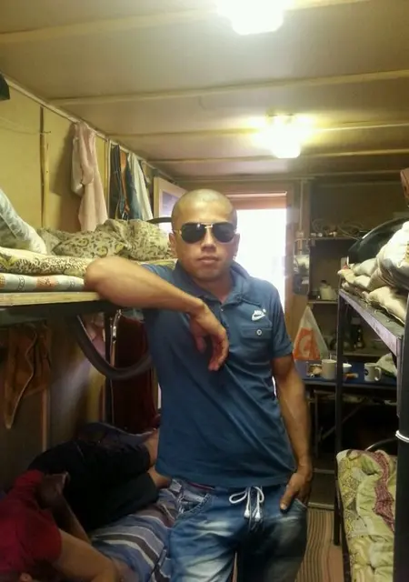 Гена из Фрязина, ищу на сайте знакомства на одну ночь