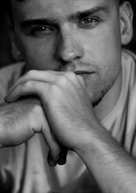 Serg из Нового Уренгоя, ищу на сайте приятное времяпровождение