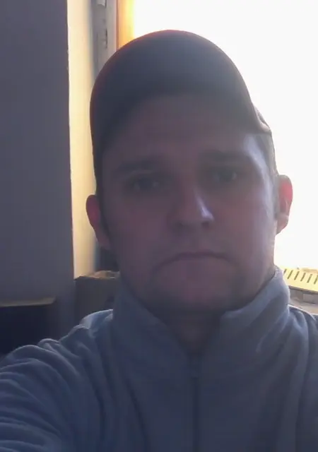 Я Александр, 41, знакомлюсь для дружбы в Новоуральске