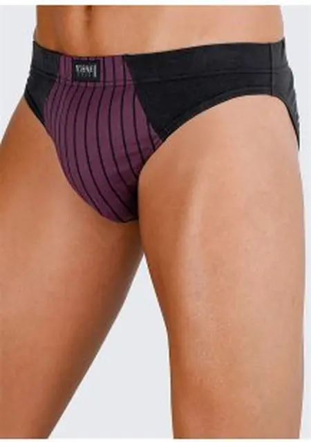 Я Александр, 48, из Каменска-Уральского, ищу знакомства на одну ночь