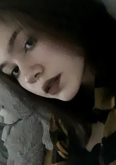 Элина из Абакана, мне 23, познакомлюсь для приятного времяпровождения