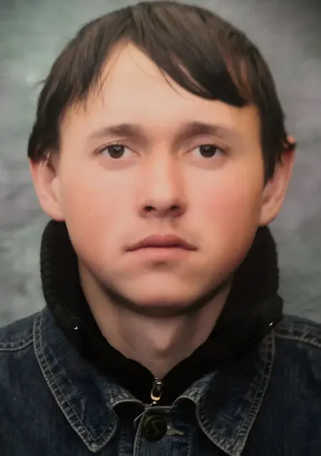 Я Алик, 31, из Валуек, ищу знакомство для постоянных отношений