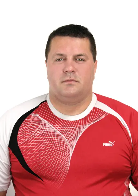 Серж из Могилёва, мне 46, познакомлюсь без обязательств