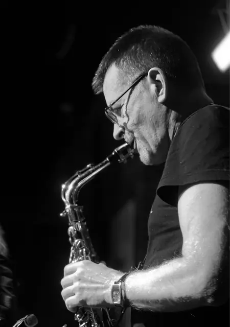 Нельсон из Королева, мне 56, познакомлюсь без обязательств