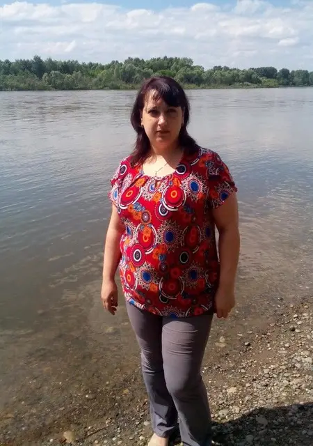 Шлюха из Новокузнецка, ищу на сайте знакомства на одну ночь