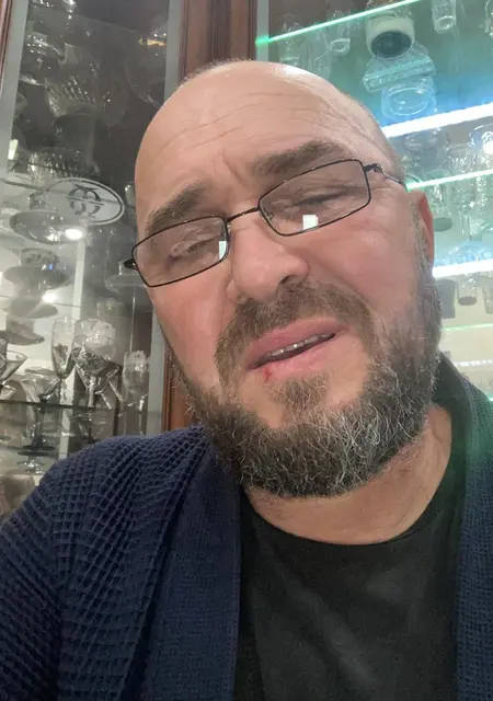 Я Georgi, 45, знакомлюсь без обязательств в Сочи