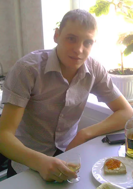 Я Владислав, 34, знакомлюсь для дружбы в Чайковском