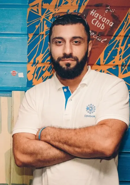 Я Эдуард, 39, знакомлюсь на одну ночь в Стерлитамаке