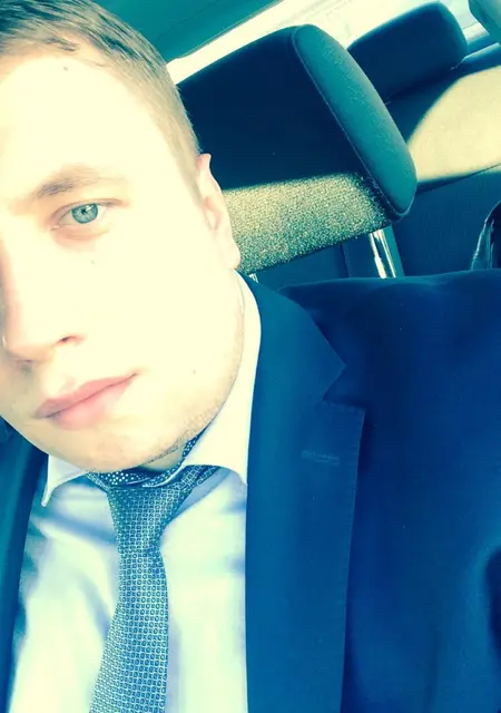 Я Vlad, 39, знакомлюсь на одну ночь в Кингисеппе