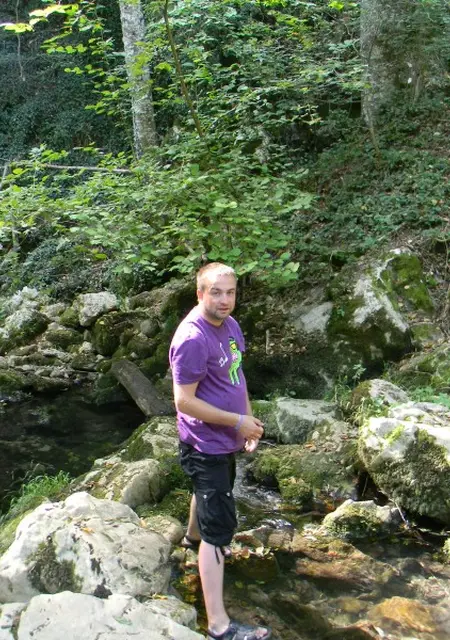 Антон из Рыбинска, ищу на сайте знакомства на одну ночь