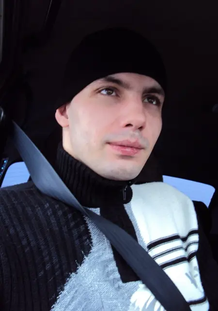 Andrej из Кировска, мне 41, познакомлюсь на одну ночь