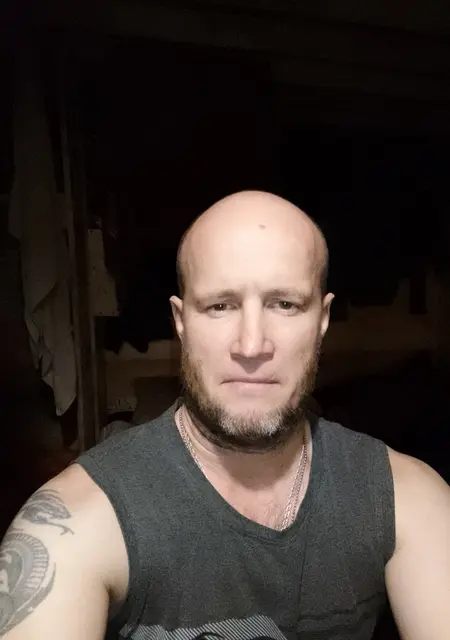 Игорь из Балакова, ищу на сайте постоянные отношения