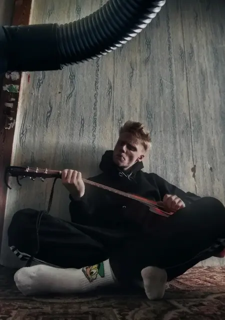 Я Степан, 19, из Магадана, ищу знакомства без обязательств