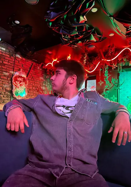 Я Андрей, 21, знакомлюсь для вирта в Миассе