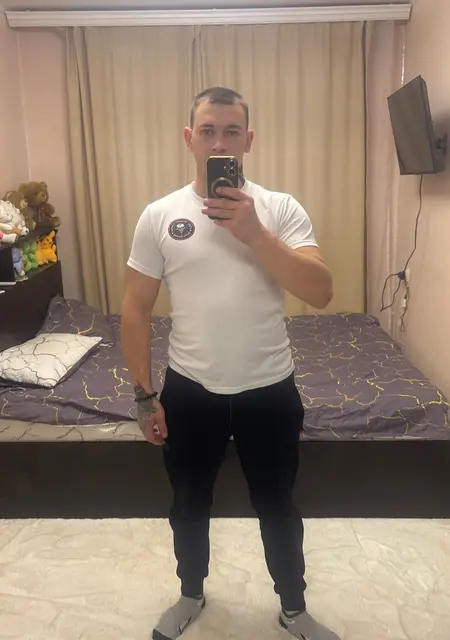 Vovka из Мурома, мне 28, познакомлюсь на одну ночь