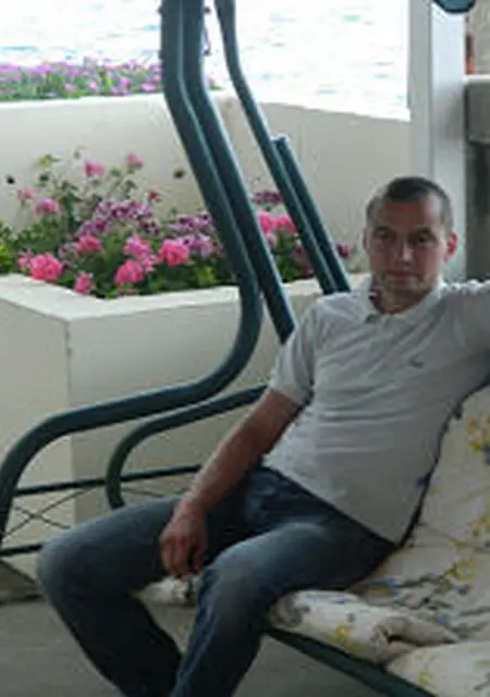 Я Олег, 43, из Донецка, ищу знакомство для общения