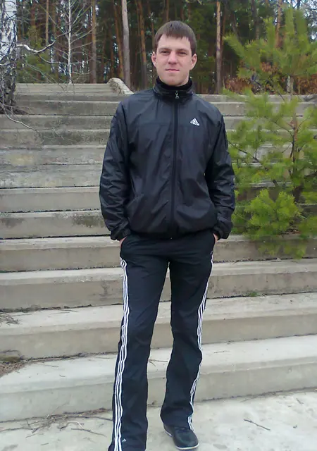 Я Dima, 38, знакомлюсь на одну ночь в Курчатове