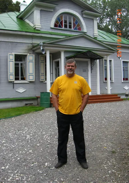 Я Сергей, 65, знакомлюсь для общения в Ростове-на-Дону