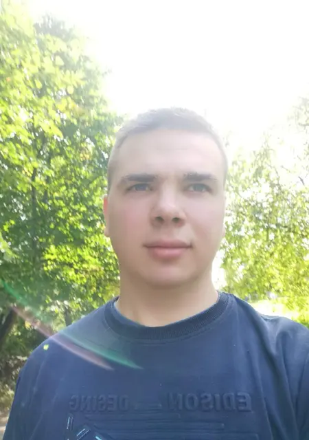 Сергей из Гатчины, мне 29, познакомлюсь без обязательств