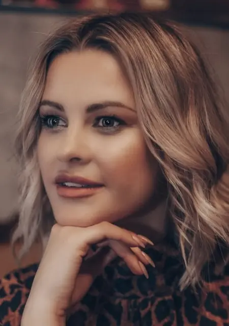 Я Лина, 32, знакомлюсь для дружбы в Самаре