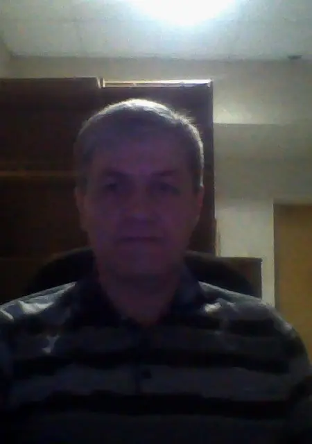 Andrei из Воронежа, мне 55, познакомлюсь на одну ночь