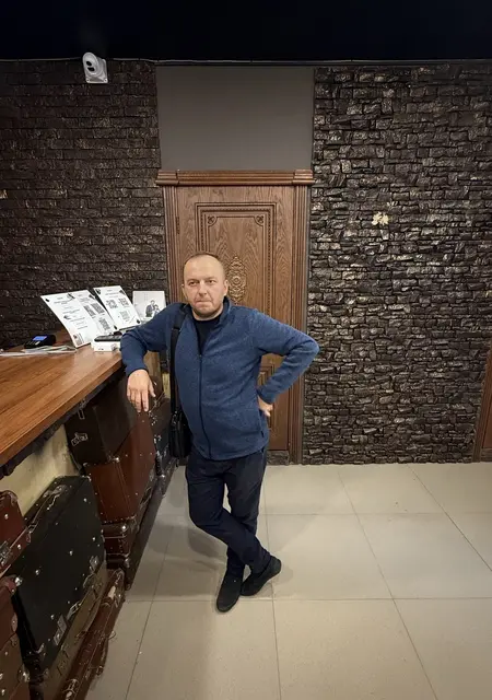 Александр из Москвы, мне 44, познакомлюсь для постоянных отношений