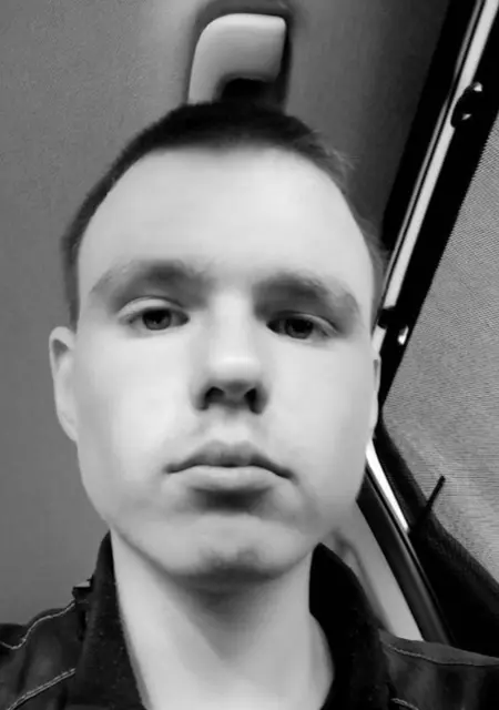 Михаил из Новошахтинска, мне 22, познакомлюсь для вирта